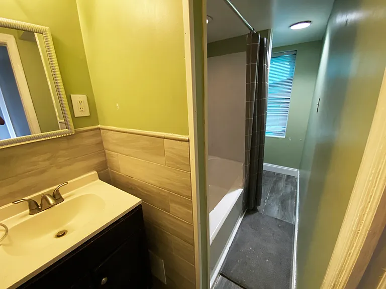 2731 Hope St — Photo 20