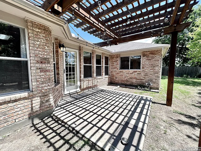 6218 Parkland Oaks Dr — Photo 23