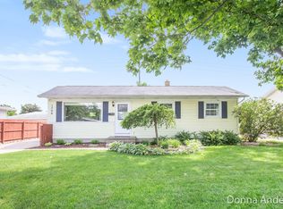 1704 Plas St SW, Wyoming, MI 49519