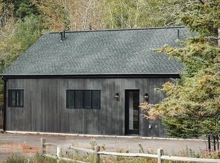 8989 Supply Rd, Traverse City, MI 49696