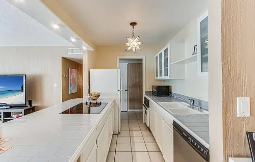252 Shadow Mountain Dr #D9 Photo 1