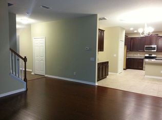 10613 Pictorial Park Dr, Tampa, FL 33647