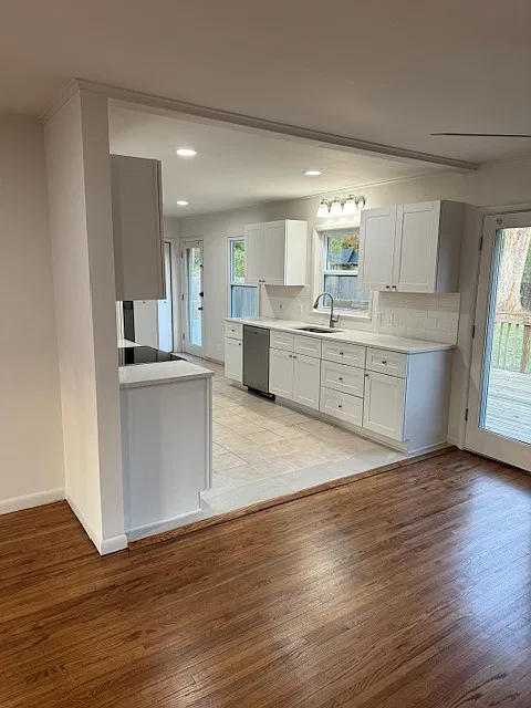 3 bed, 1285 sqft, $1,650 — Photo 1