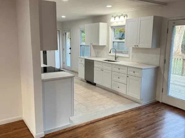 5605 S Birmingham Ave, Tulsa, OK 74105