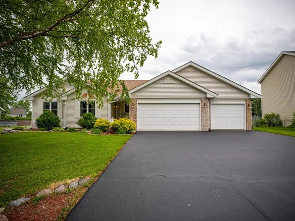 621 Willow Bend Dr, Davis Junction, IL 61020