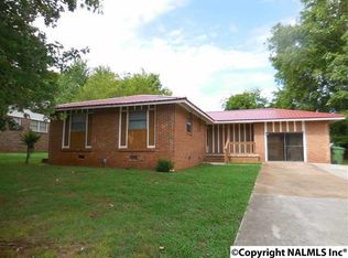 4408 McClain Ln NW, Huntsville, AL 35810
