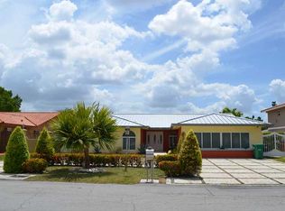 2012 SW 124th Pl, Miami, FL 33175