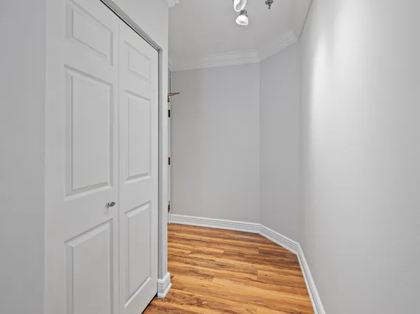 780 S Federal St APT 407, Chicago, IL 60605