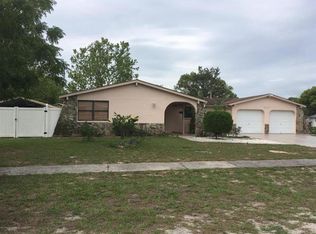 9520 Century Dr, Spring Hill, FL 34608