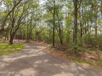 2 S Lake Point Dr, Beaufort, SC, 29907
