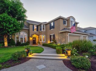 10233 N Sterling Ln, Fresno, CA 93730