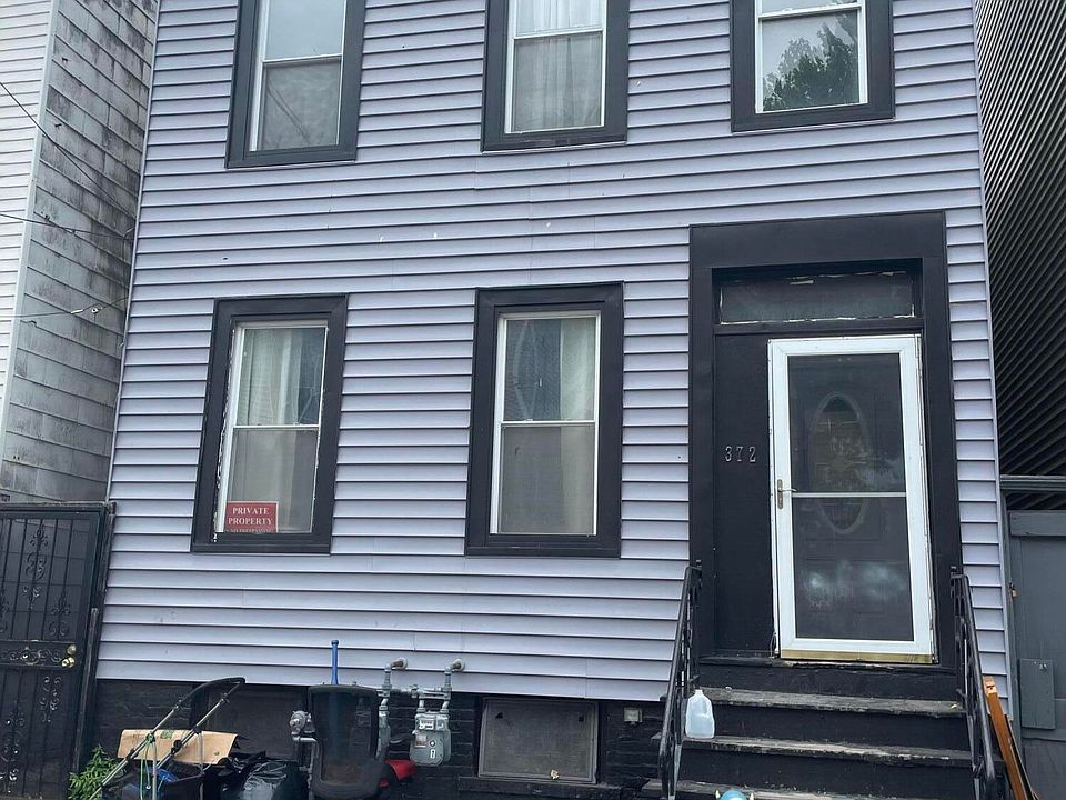 1st image of 372 1st Street