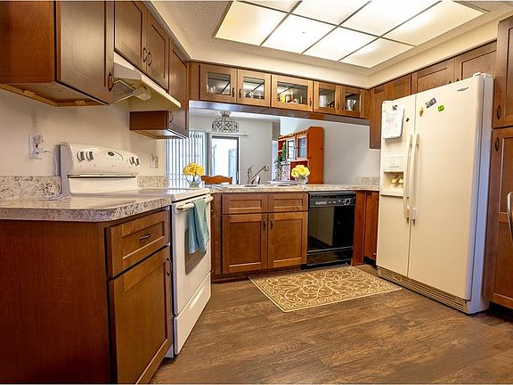 5th image of 8234 WINTHROP DRIVE