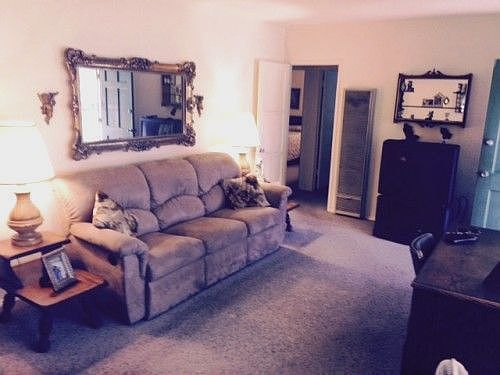 4th image of 2705 Strawberry Ln