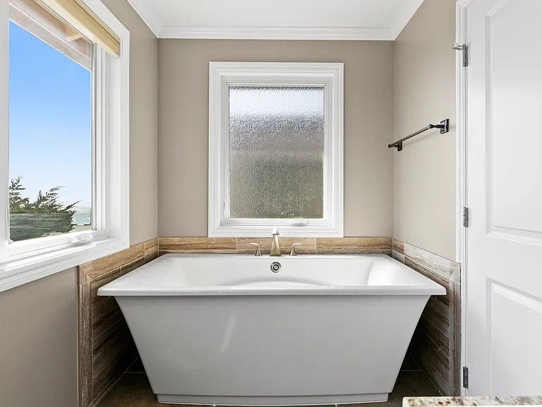 1036 Shell Ave — Photo 12