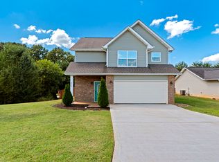 317 Wynberry Ct, Maryville, TN 37804