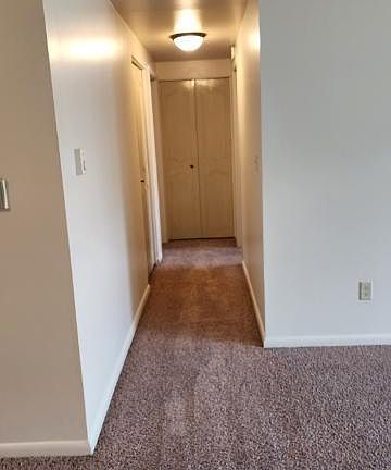 3rd image of 1420 Throop St APT 3