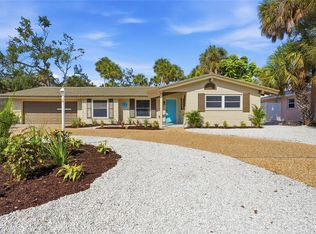 782 Birdsong Ln, Sarasota, FL 34242