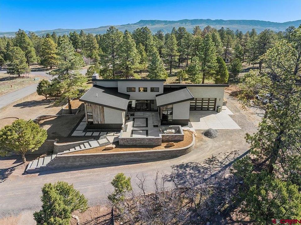1st image of 176 Bear Cub Drive