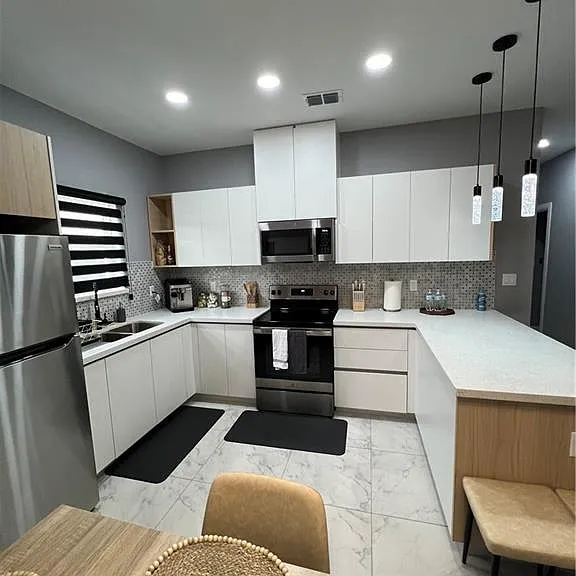 1421 Iris Ave #3 — Photo 4