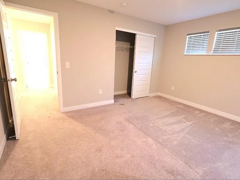 3121 Emmaline Dr — Photo 11