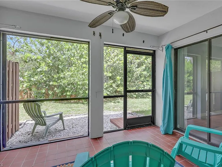 9861 Alabama St #3 — Photo 22