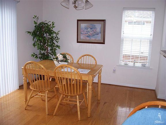 4th image of 4282 SE River Birch Drive