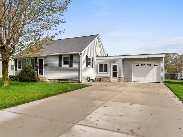 2332 37th STREET, Two Rivers, WI 54241