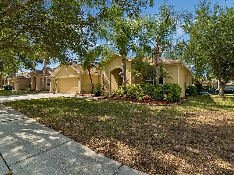 10901 Wildcat Dr — Photo 3