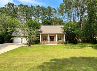 129 Steep Holw, Hattiesburg, MS 39402