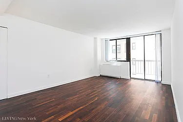Rented by Living New York