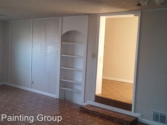 3rd image of 2318 NW 38th Pl
