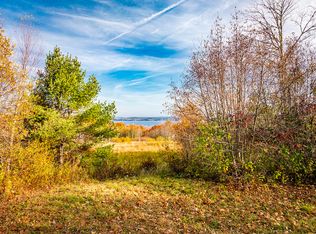 110 Upper Bluff Rd, Lincolnville, ME 04849