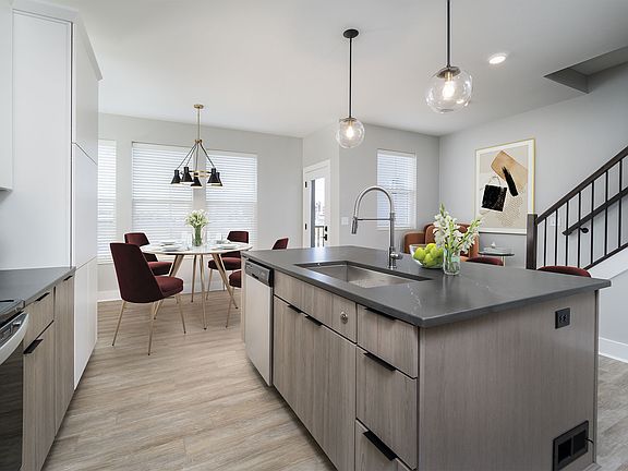 4th image of 3500 Madison Park Ave Unit E