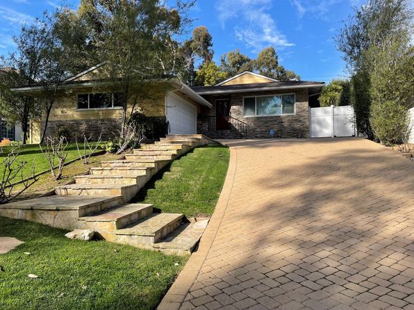3001 Palos Verdes Dr N