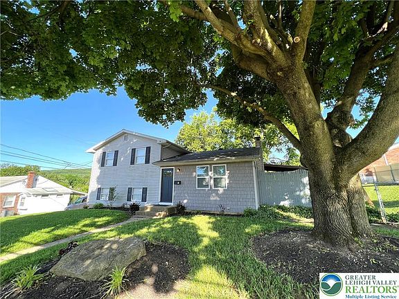 2nd image of 28 Harrison St