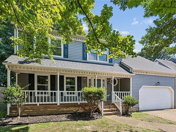 2nd image of 934 Elton Hall Cir