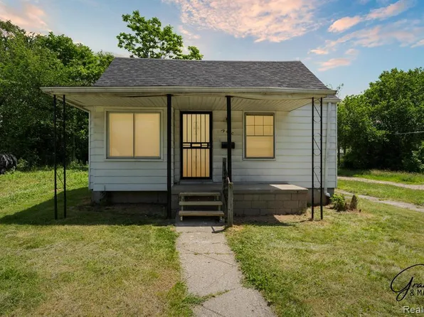 19400 Harlow St, Detroit, MI 48235