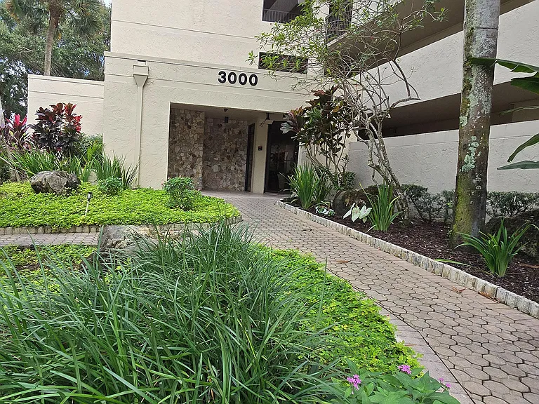 3000 NW 42nd Ave #B302 — Photo 13