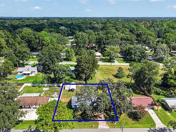 4th image of 2309 NE 38TH STREET