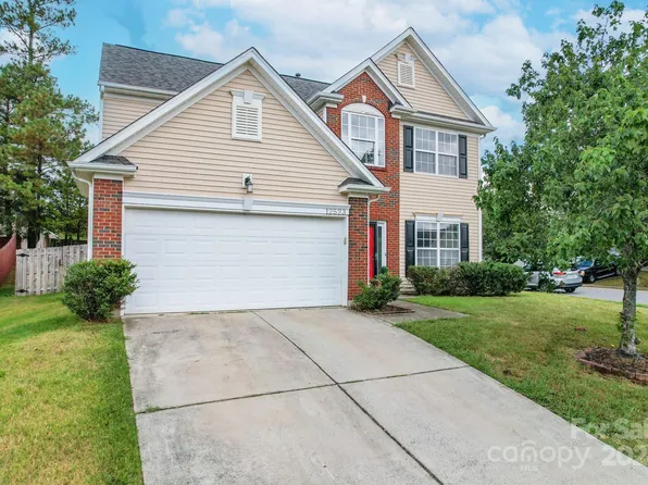 12523 Clackwyck Ln #131, Charlotte, NC 28262