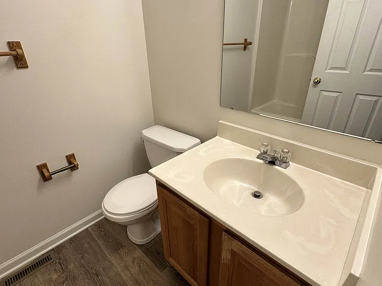 5A Front St #5A — Photo 6