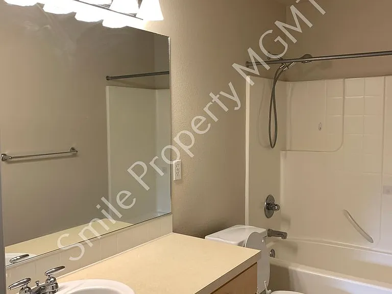 13840 SE 131st Ave — Photo 15