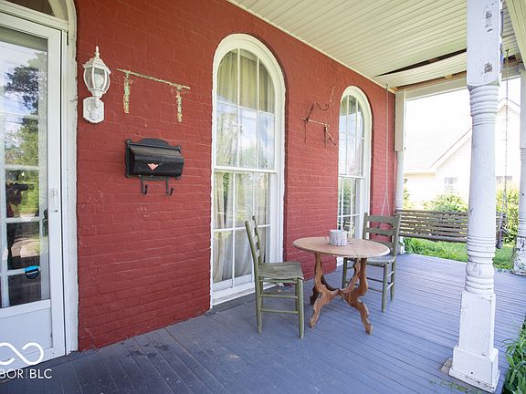 4th image of 617 Hoosier St