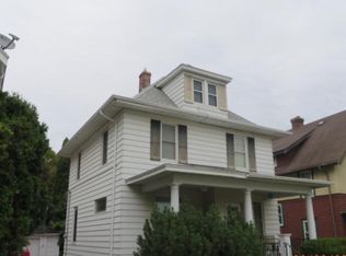 520 N 19th Ave E, Duluth, MN 55812