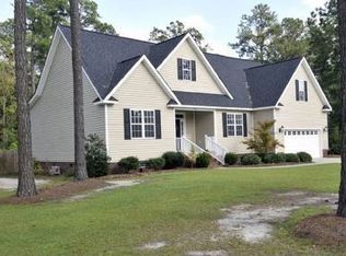 4253 Holly St, Ayden, NC 28513