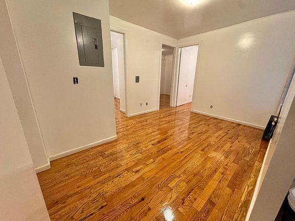 2nd image of 364 S 1st St APT 3