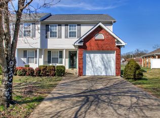 1004 Stonemark Trl, La Vergne, TN 37086