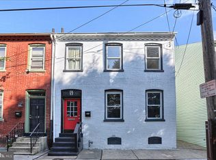 17 Rodney St, Lancaster, PA 17603