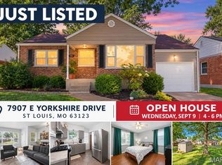 7907 E Yorkshire Dr, Saint Louis, MO 63123